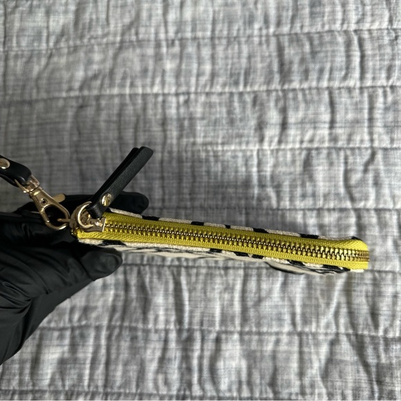 Spartina 449 Cream & Black Zip Wristlet Natural Linen Genuine Leather - Picture 6 of 12